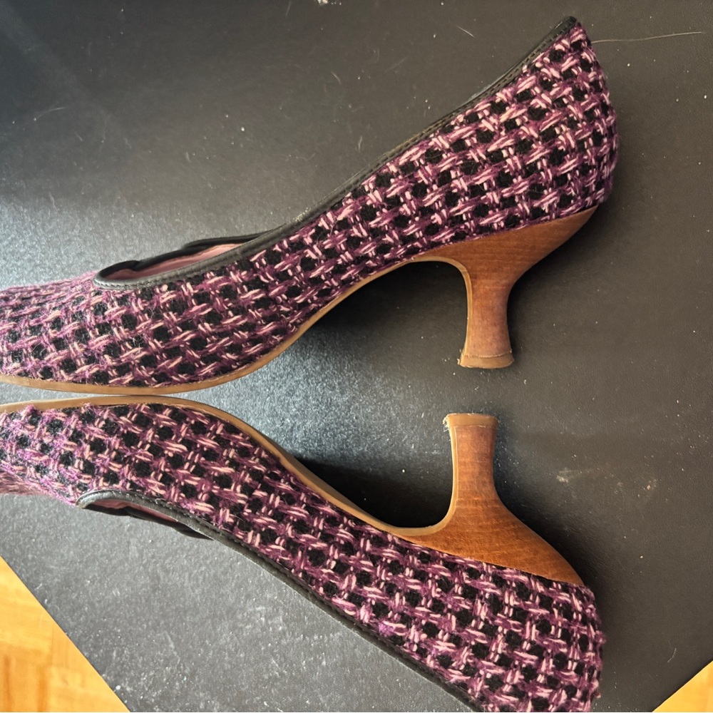 Women's Woven Heels in Purple - Picture 3 of 3